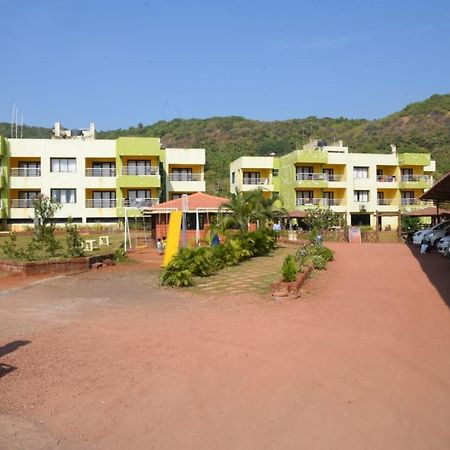 Sagar Raj Beach Resort Harnai Exteriör bild